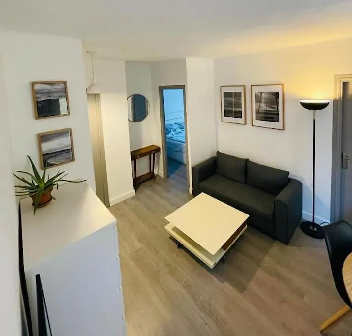 Have Fun Apartment In Cubelles
